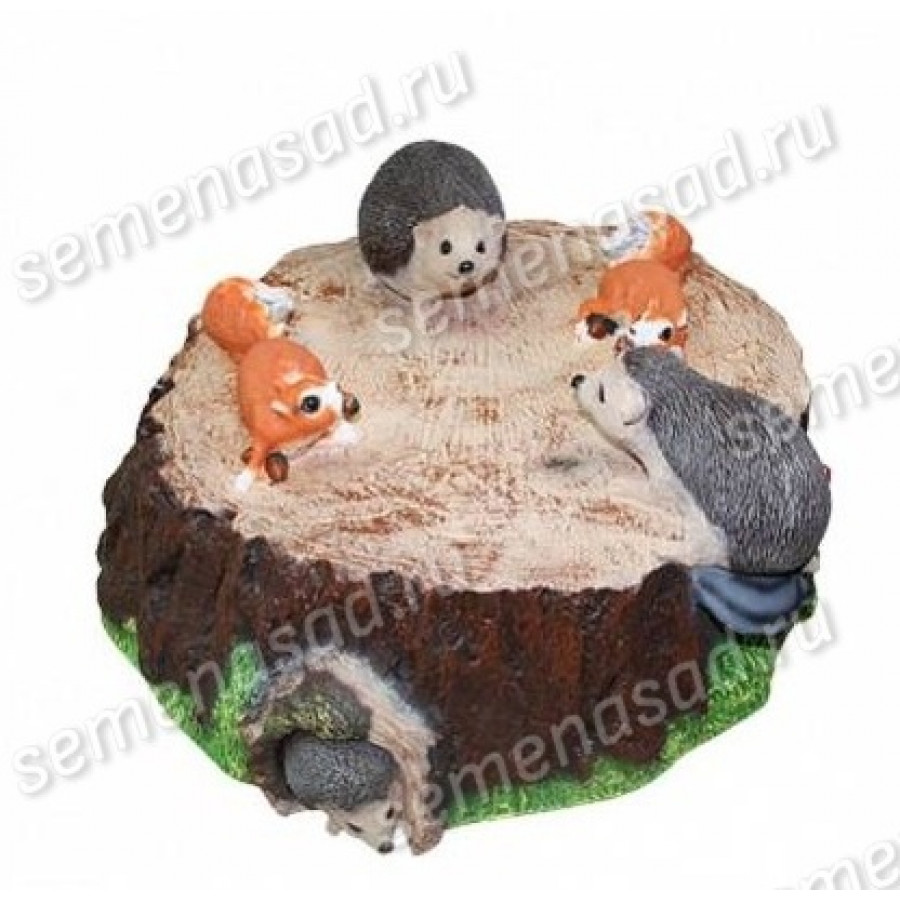 Саженец Крышка на люк Пень с ежами и белками